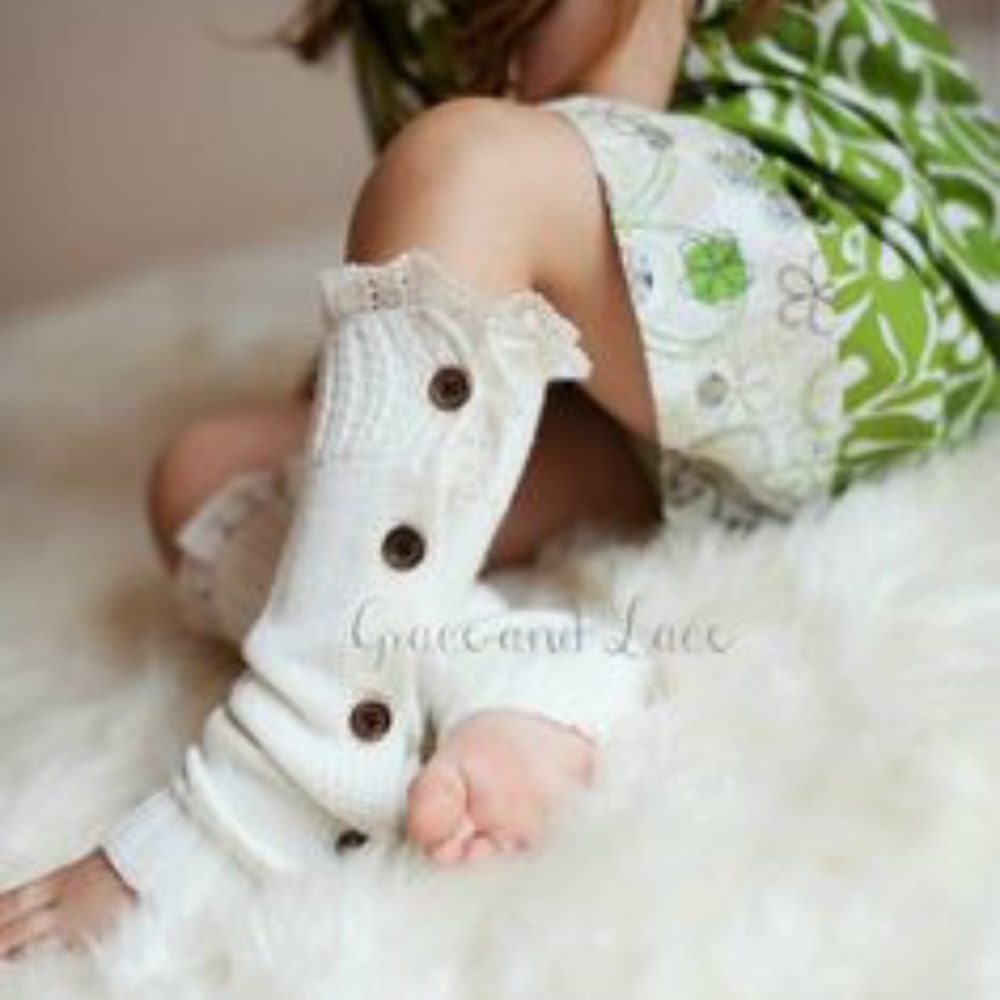 NWT - Little girls Leg Warmers.